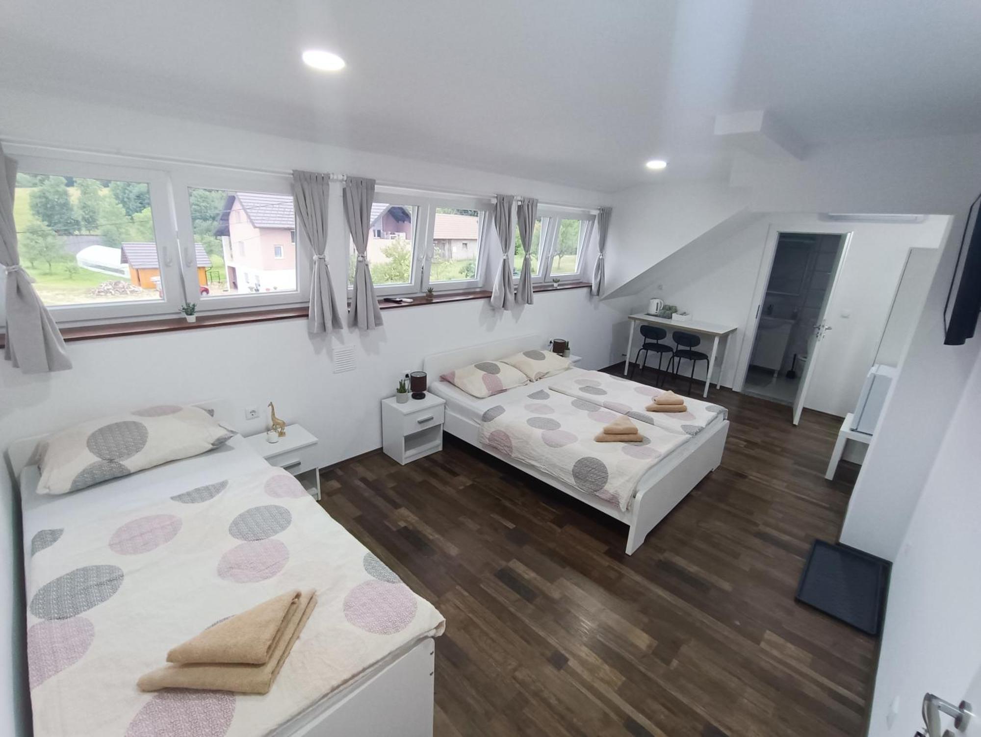 Ferienwohnung House Mesic Smoljanac Zimmer foto