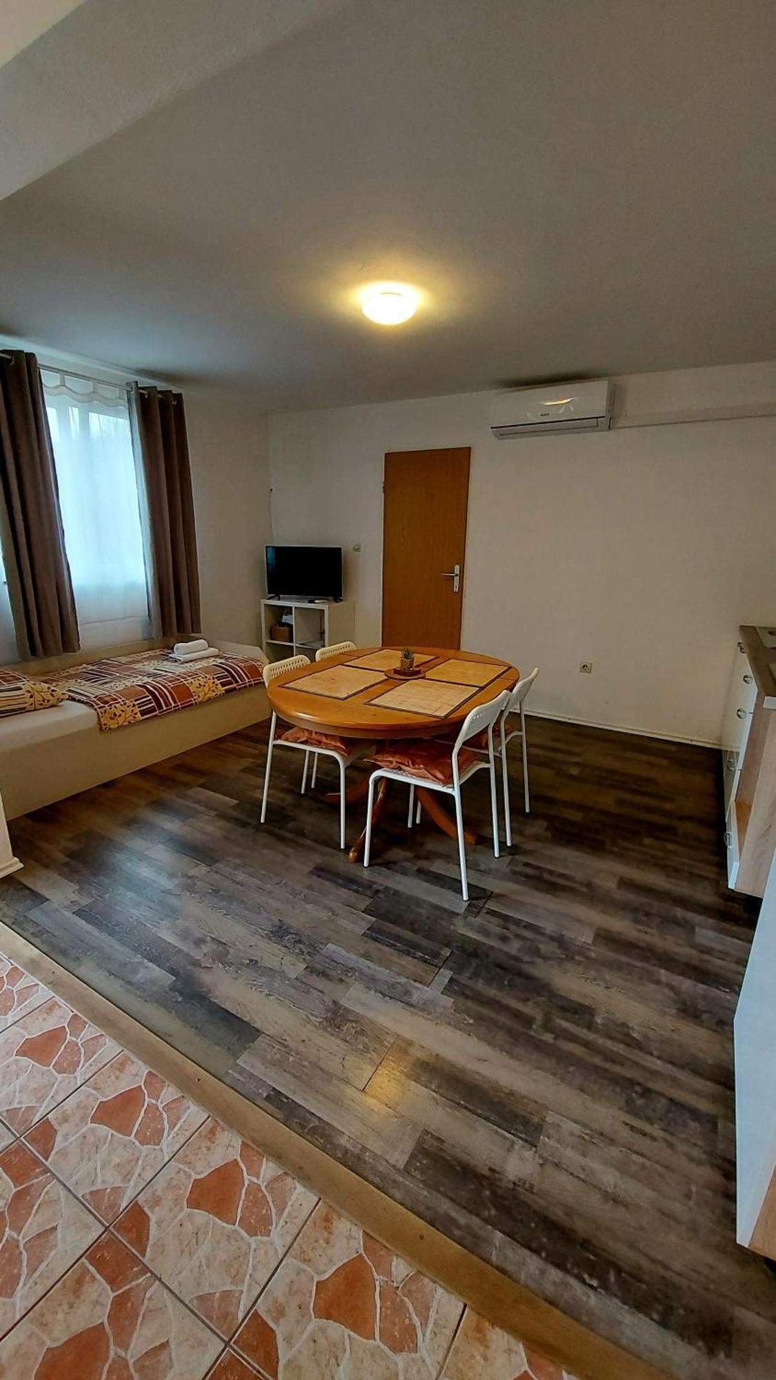 Ferienwohnung House Mesic Smoljanac Zimmer foto