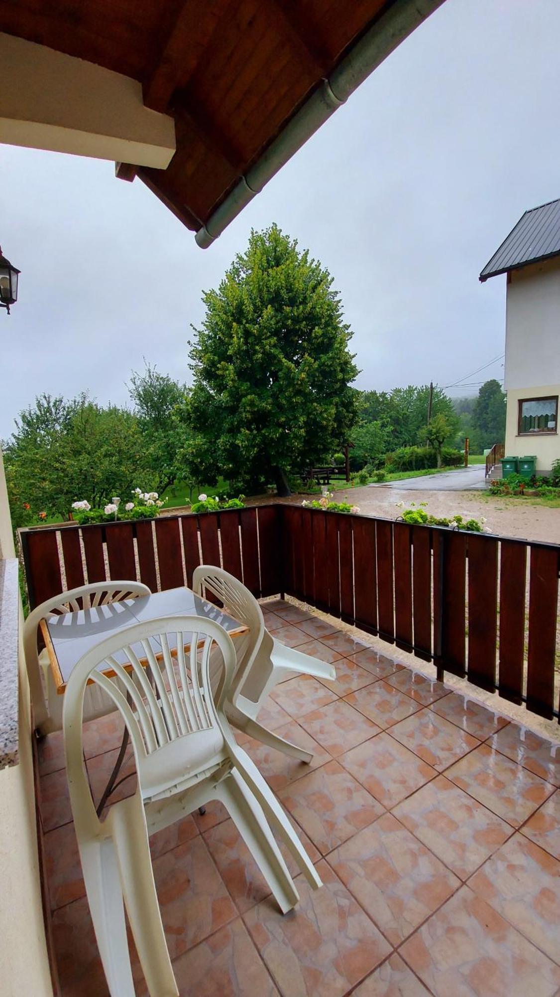Ferienwohnung House Mesic Smoljanac Zimmer foto